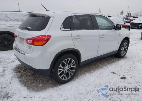 2016 Mitsubishi Outlander Sport 2.4 Se z USA, uszkodzony, nr VIN JA4AR3AW6GZ041814